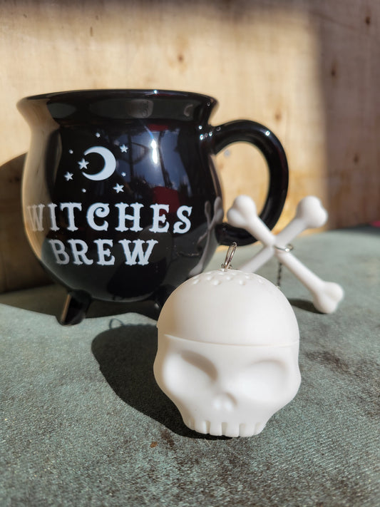 Skull and Crossbones Tea Infuser
