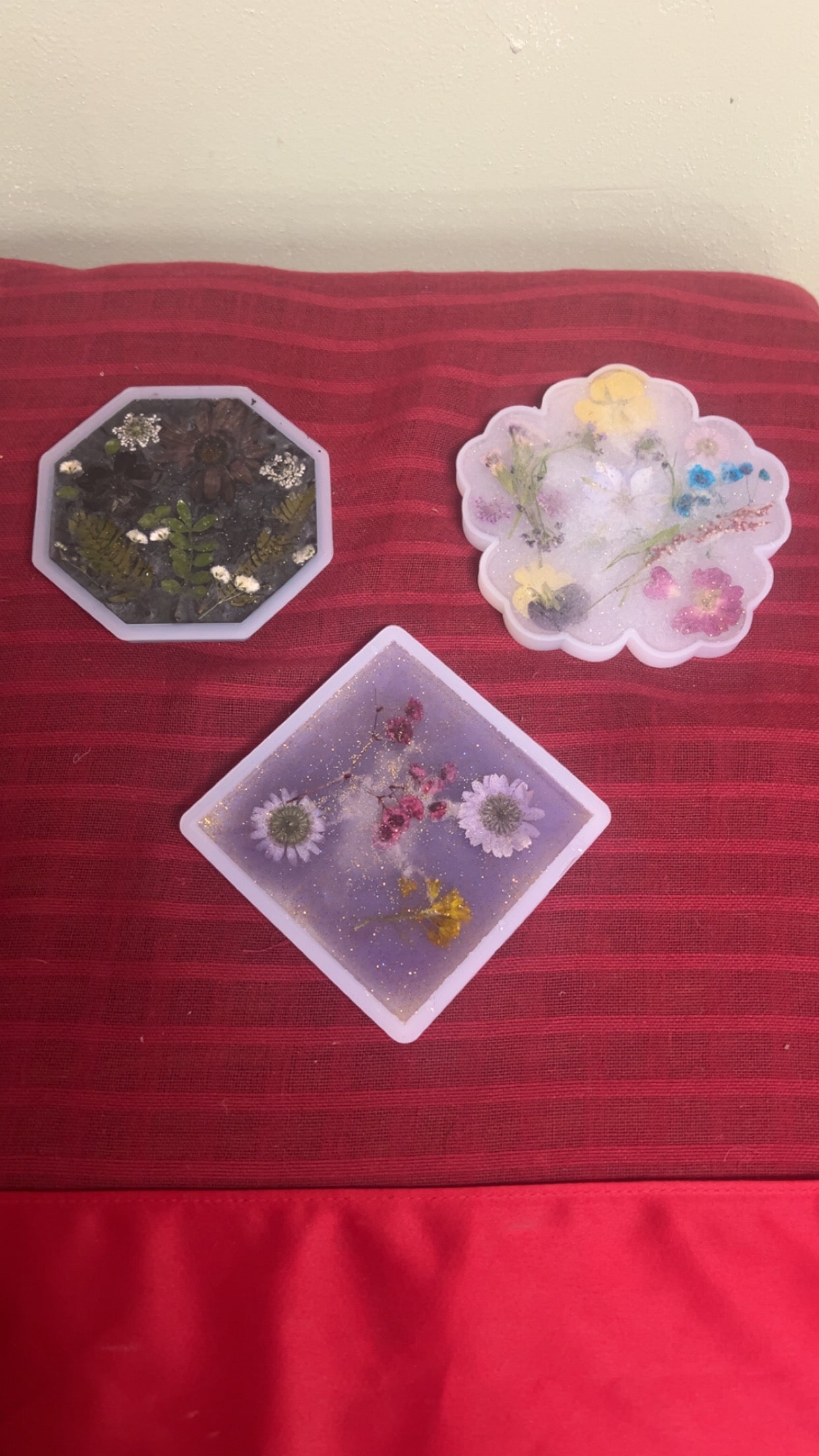 Epoxy Suncatcher Class with Kristina