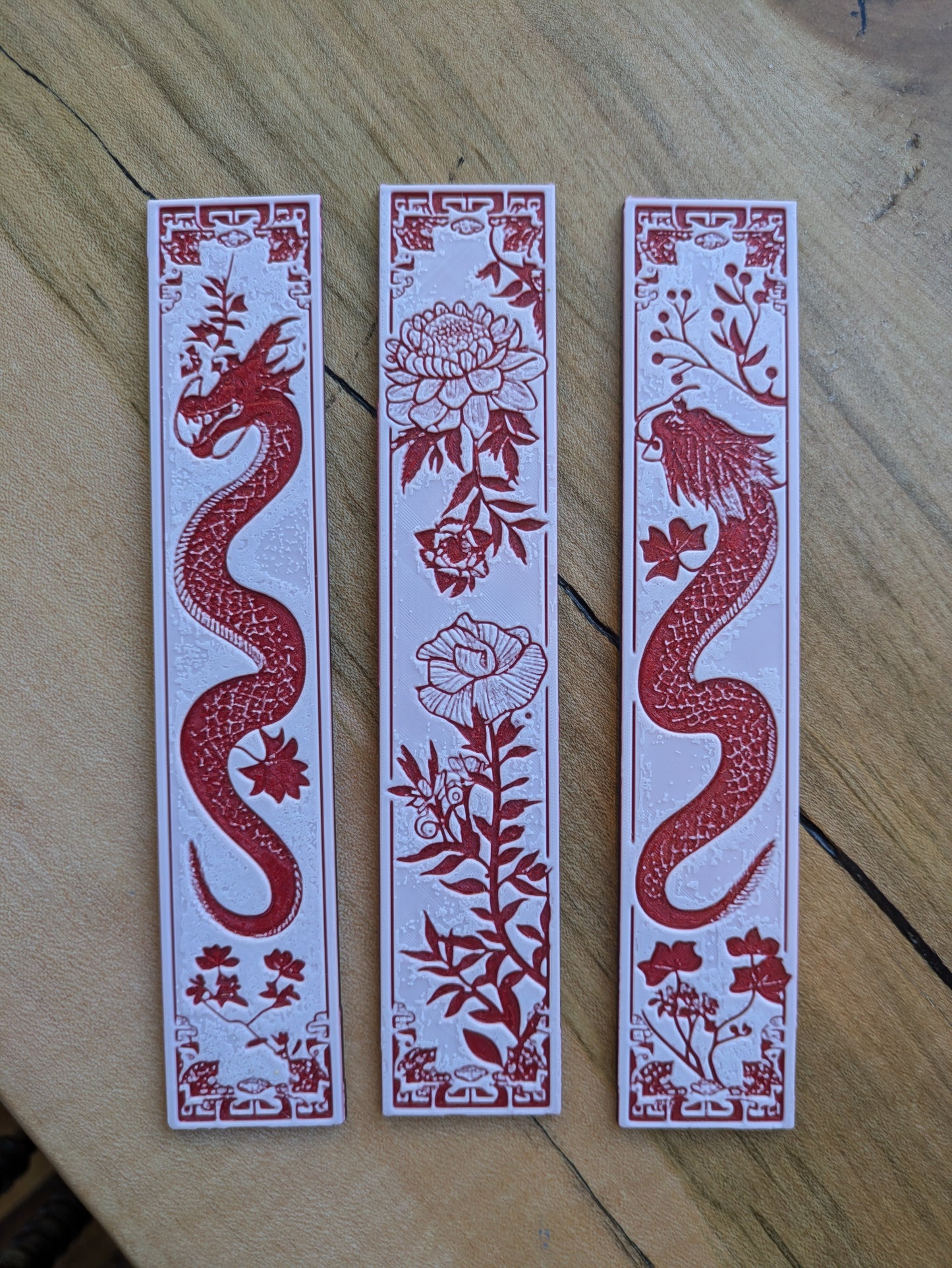 Red Dragon & Floral Pattern Bookmark Set – Artistic and Intricate Book Lovers’ Gift